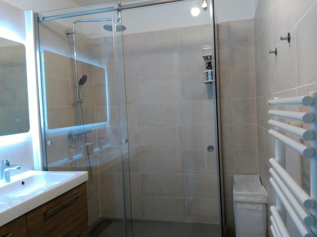 ליון Bel Et Spacieux Appartement De 84 M² Avec Parking Tres Proche Du Metro Garibaldi מראה חיצוני תמונה